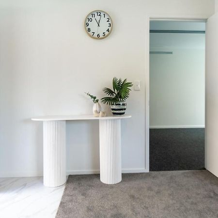 Riccarton 2 Bed 1 Bath W/Garage Διαμέρισμα Κράισττσερτς Εξωτερικό φωτογραφία